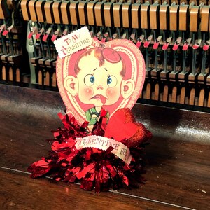 Kitschy Retro Valentine Decor Vintage Valentine Decoration MCM Valentine Decoration Handmade Valentine Be My Valentine Tier Tray Decor