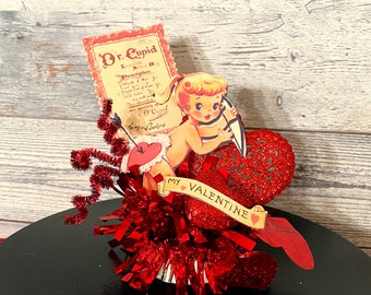 Vintage Cupid Decor Retro Valentine Decoration MCM Happy Valentines Day Tier Tray Decor Valentine Assemblage Tart Tin Decor Ornament