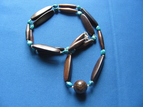 Vintage 1960s Native American hand made necklace … - image 3