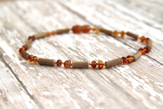 amber and hazelwood teething necklace