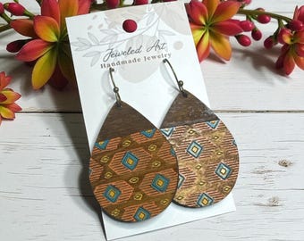 Hand-Painted Geometric Diamond Pattern Wood Earrings