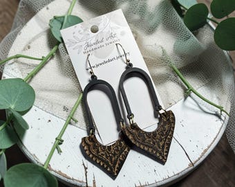 Carved Arch Wood Statement Earrings – Dark Modern Drop