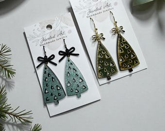 Hand-Painted Chic ChristmasTree Earrings with Bows