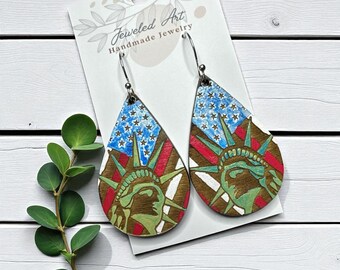 Hand-Painted Statue of Liberty Wood Earrings –  America's 250th