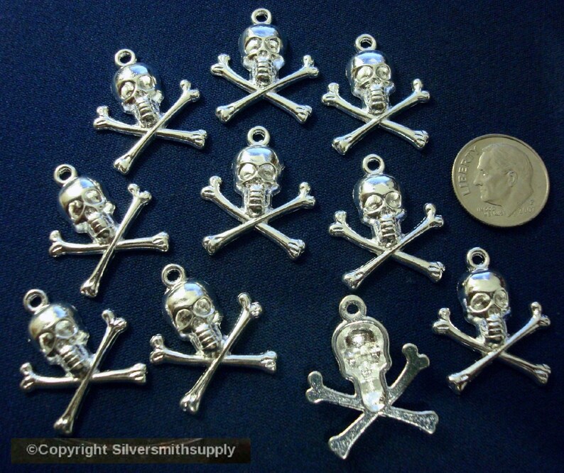 10 Sterling silver plated zinc skulls jewelry pendant charms plated skull findings cfp087 image 2