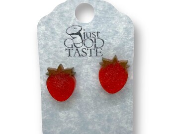 Handmade Resin Mini Strawberry Earrings Miniature Food Novelty Jewelry Summer Fruit Unique