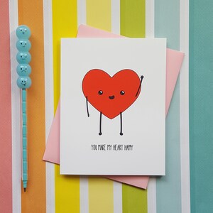 Tarjeta "Me alegras el corazón" // Corazón saludando