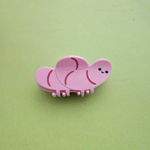 Twirly Worm hair clip // pink worm clippy