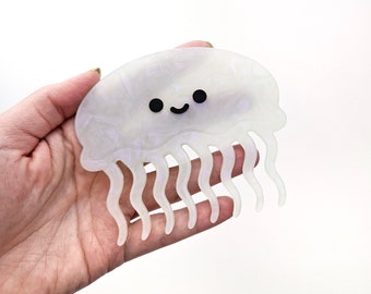 Jellyfish wide tooth comb // cute white jellyfish hair comb