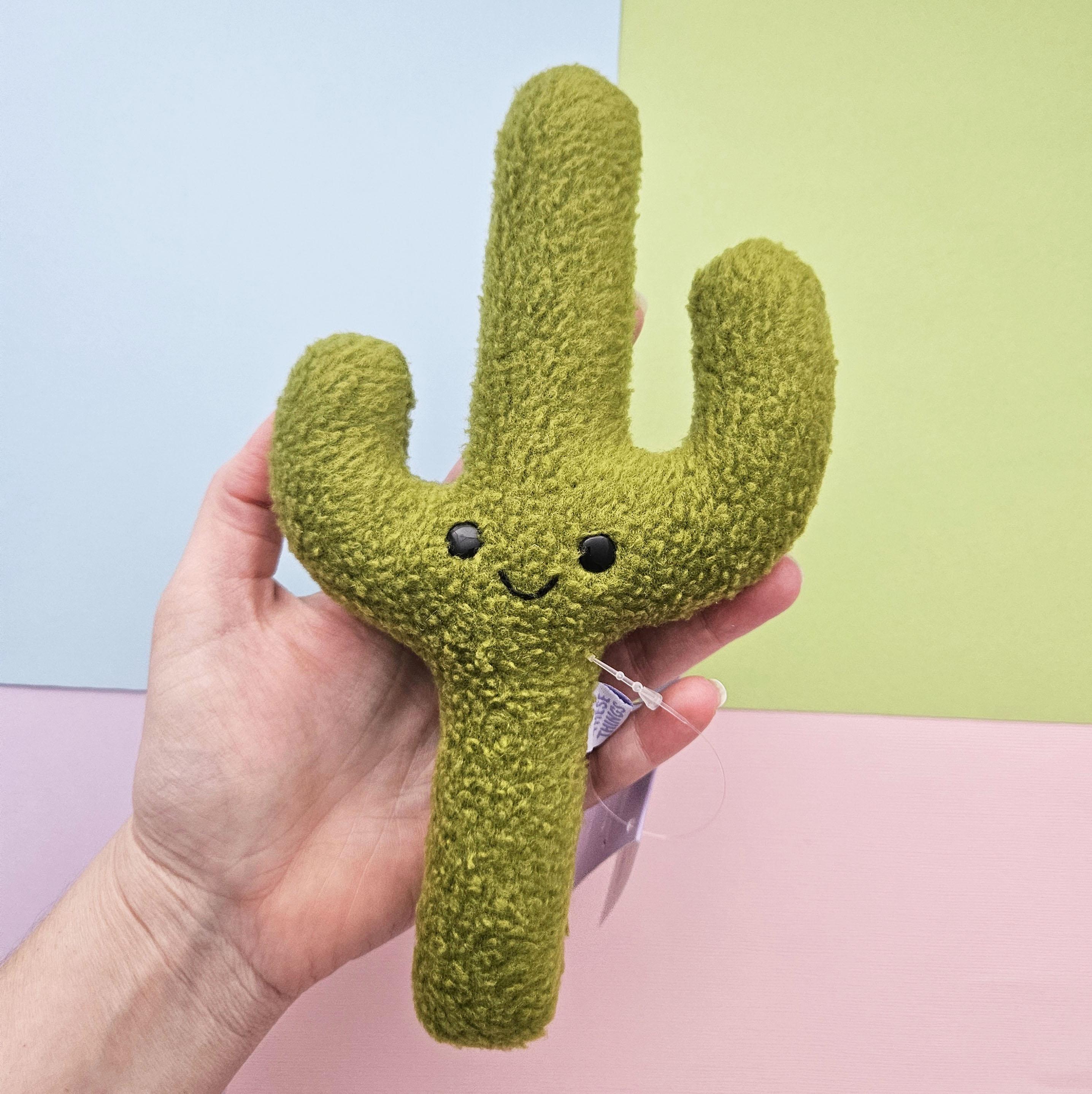 サボテン　ぬいぐるみ　ハンドメイド ハッピーサボテンのぬいぐるみ // 手作りのぬいぐるみ - Etsy 日本