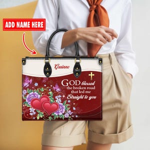 Bolso de cuero personalizado con nombre personalizado, regalo cristiano, regalos para mujeres, bolso "Dios bendijo el camino roto", diseño de corazón floral