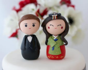 Personalized Korean wedding cake topper kokeshi figurines