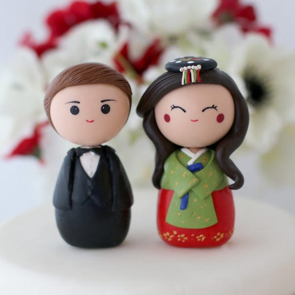 Personalized Korean wedding cake topper kokeshi figurines