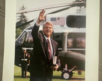 President Bill Clinton 8x10 color photo print, waving with a helicopter