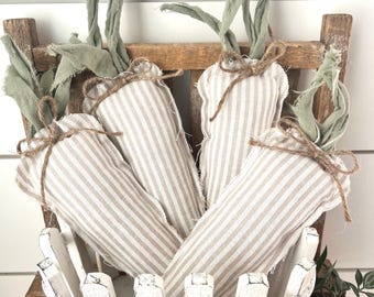 4pc Rustic Primitive Beige Striped Carrots Set