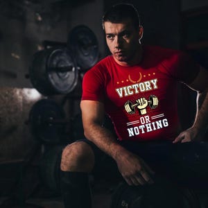 Sieg oder nichts - Herren T-Shirt | Gym Shirt, motivierende Workout Shirt, Fitness Geschenk, Gym Bekleidung, Workout Outfit, Bodycycling für Herren