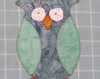 Hoot Applique  PDF Pattern for Tea Towel