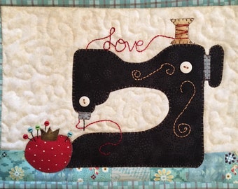 Sew in Love Sewing Machine Mug Rug PDF Pattern from Quilt Doodle Designs