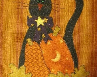 Fall Cat Tea Towel Applique Pattern PDF From Quilt Doodle Designs