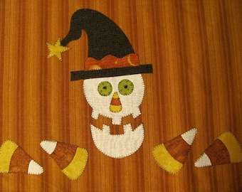 Mr. Halloween Applique PDF Pattern for Tea Towel by Quilt Doodle Designs