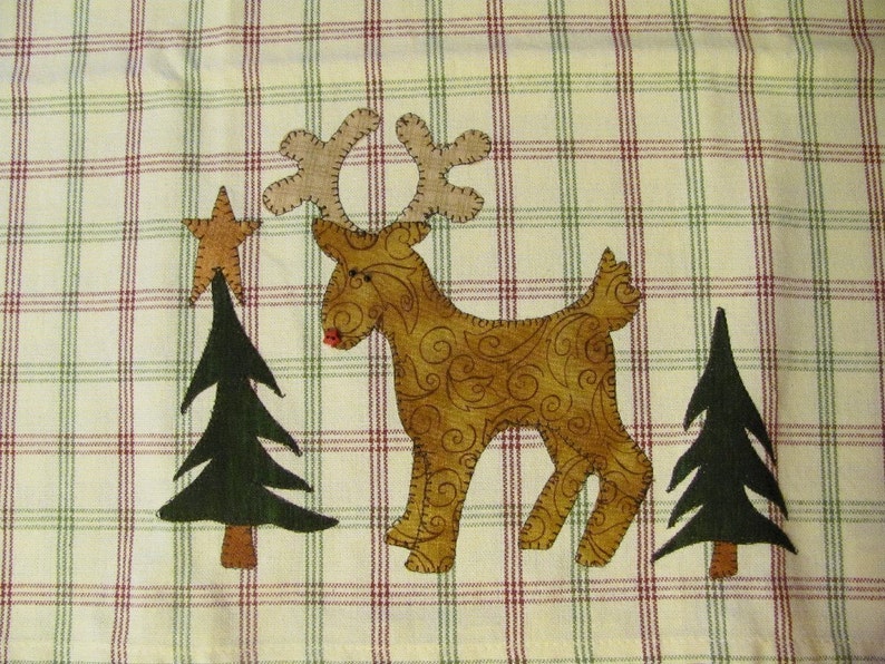 Santa's Little Reindeer Tea Towel Applique Pattern PDF from Quilt Doodle Designs image 1