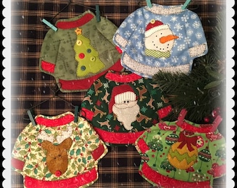 Ugly Christmas Sweater quilted Mug Mats for the holidays PDF pattern