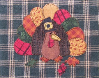 Tom Turkey PDF Applique Pattern for Tea Towel by Quilt Doodle Designs