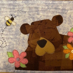 Buster Bear Mug Rug PDF mini quilt pattern image 1