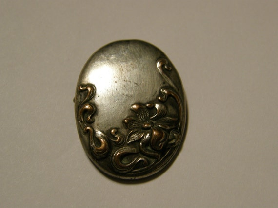 Victorian silver Repousse brooch - image 1