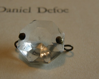 Vintage clear glass diamond cut connector