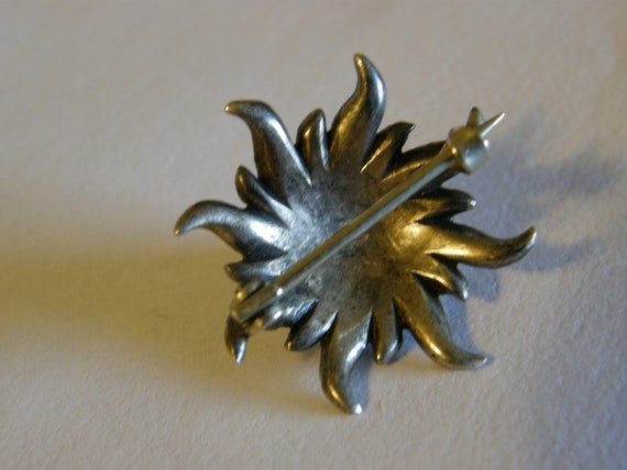 Vintage silver and seed pearl starburst brooch fr… - image 3
