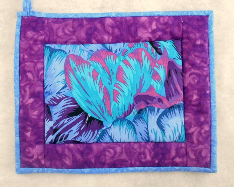 Quilted Pot Holder / Hot Pad Oversized Tropical Blue Flower with Purple Borders image 3