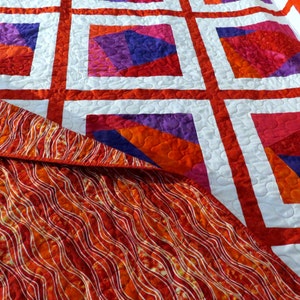 Queen Size or King Size Quilt in Shades of Red, Orange, Purple and Pink, Machine Pieced and Machine Quilted image 3