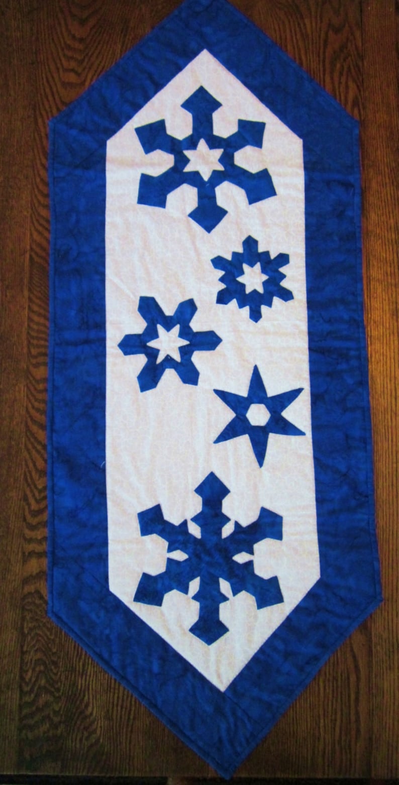 Quilted Winter Snowflake Table Runner Cobalt Blue and White Etsy