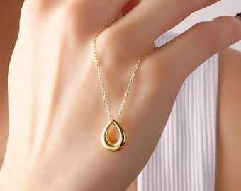 Collar minimalista sencillo con forma de gota de plata, collar delicado y sencillo con colgante de pera de oro, collar llamativo de oro rosa para uso diario, collar delicado