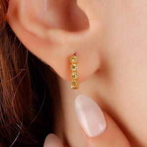 Unique Citrine Crystal Stone Hoop Earrings, Delicate Personalized November Birtstone Huggie Earrings, Silver Minimalist Studs Earrings, Gift