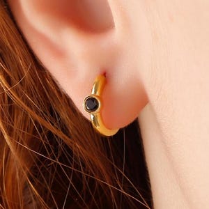 Bezel Black Stone Huggie Laverback Earrings, Dainty Minimalist Black Stone Earrings, Onyx Silver Hoops Earrings, Silver Black Studs Earrings