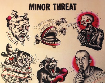 Peut inclure: Une collection de neuf dessins de flash de tatouage représentant diverses images, notamment un cœur, un crâne, une bouche, un singe, un homme avec un microphone, une bouteille et un cœur avec les mots "Minor at Heart". Les dessins sont en noir et rouge et sont placés sur un fond crème. Le texte "Minor Threat" apparaît en haut de l'image.