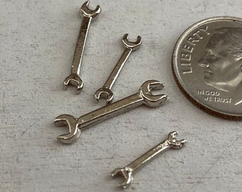 Miniature Wrench Set, 4 Pieces, Mini Metal Wrenches, Dollhouse Miniature, 1:12 Scale, Dollhouse Decor, Accessories, Crafts