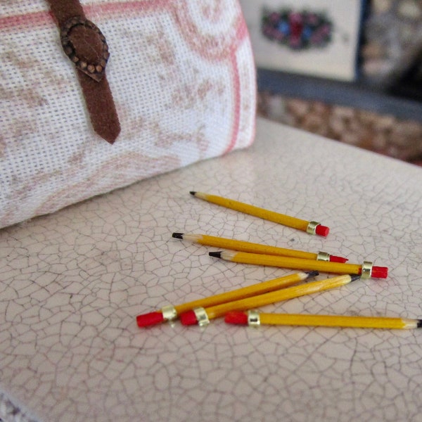 Miniature Pencils, Mini Yellow Pencils, 6 Piece Set, Style #48, Dollhouse Miniature, 1:12 Scale, Mini Pencil, Dollhouse Decor, Accessory