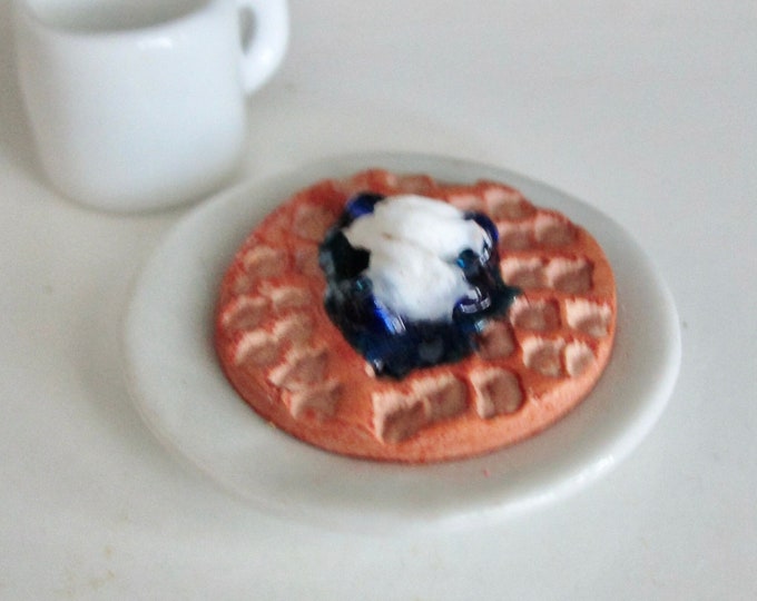 Miniature Waffles With Blueberries And Whip Cream On Ceramic Plate, Miniature Food, Dollhouse Miniature, 1:12 Scale, Dollhouse Accessory