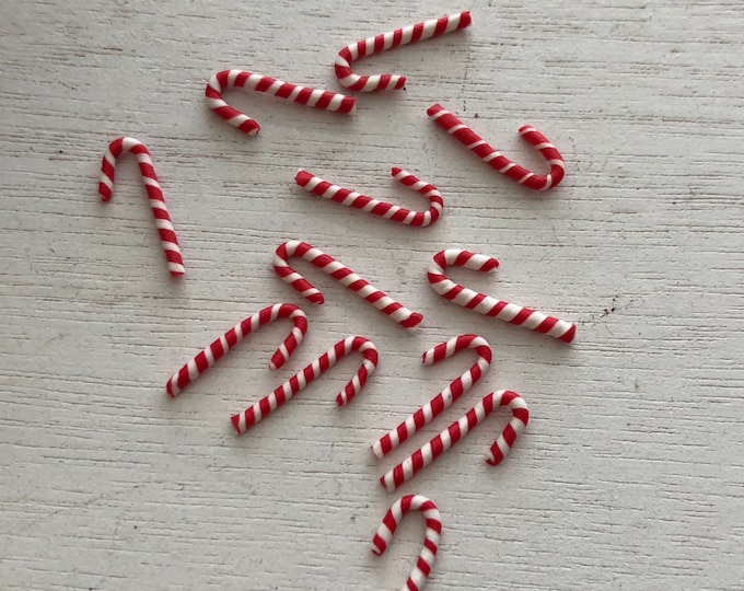 Miniature Candy Canes, 12 Pieces, Dollhouse Miniatures, 112 Scale