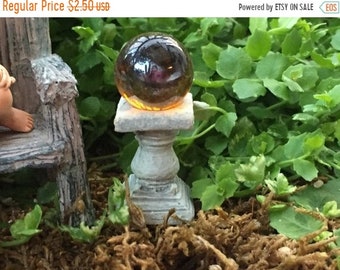 Garden gazing balls | Etsy