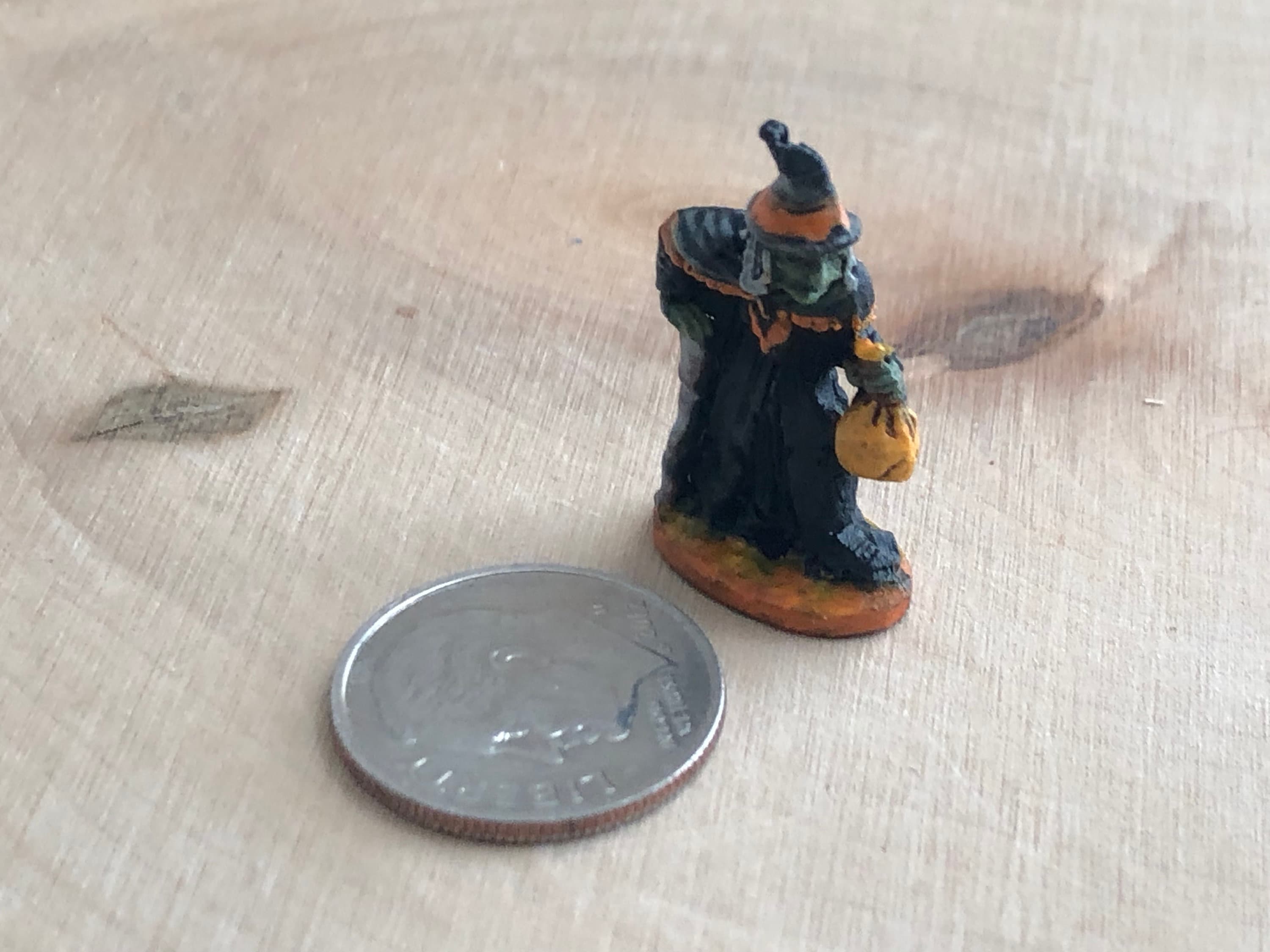 Miniature Witch Figurine, Mini Witch Statuette, Knick Knack, Halloween