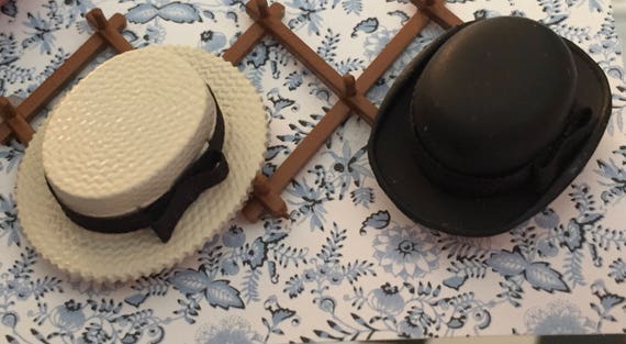 Miniature Hat Rack With Two Hats Black 