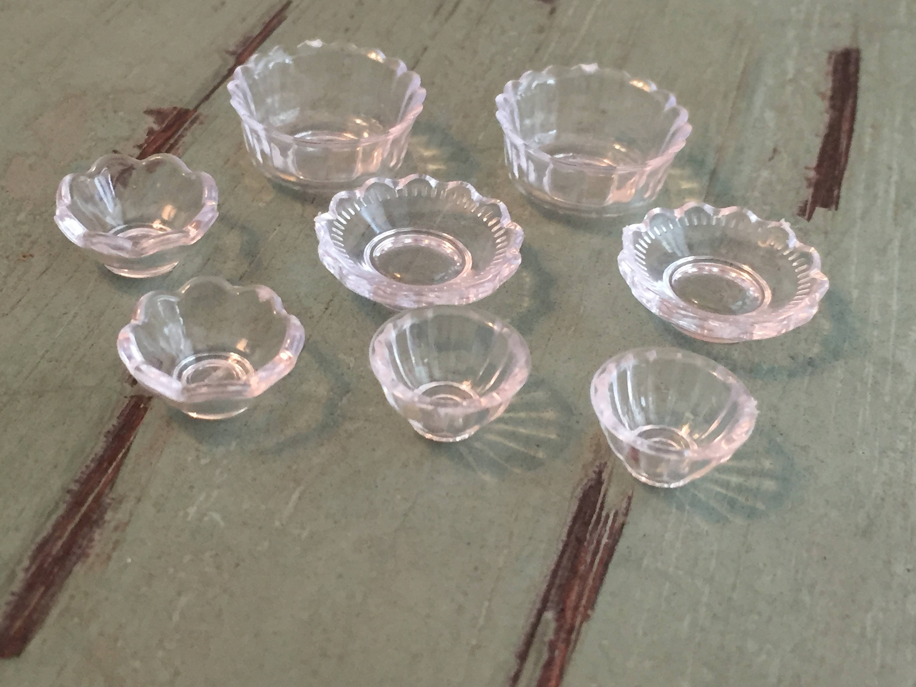 Miniature Clear Bowls, 8 Piece Set, Style 60 Dollhouse Miniature