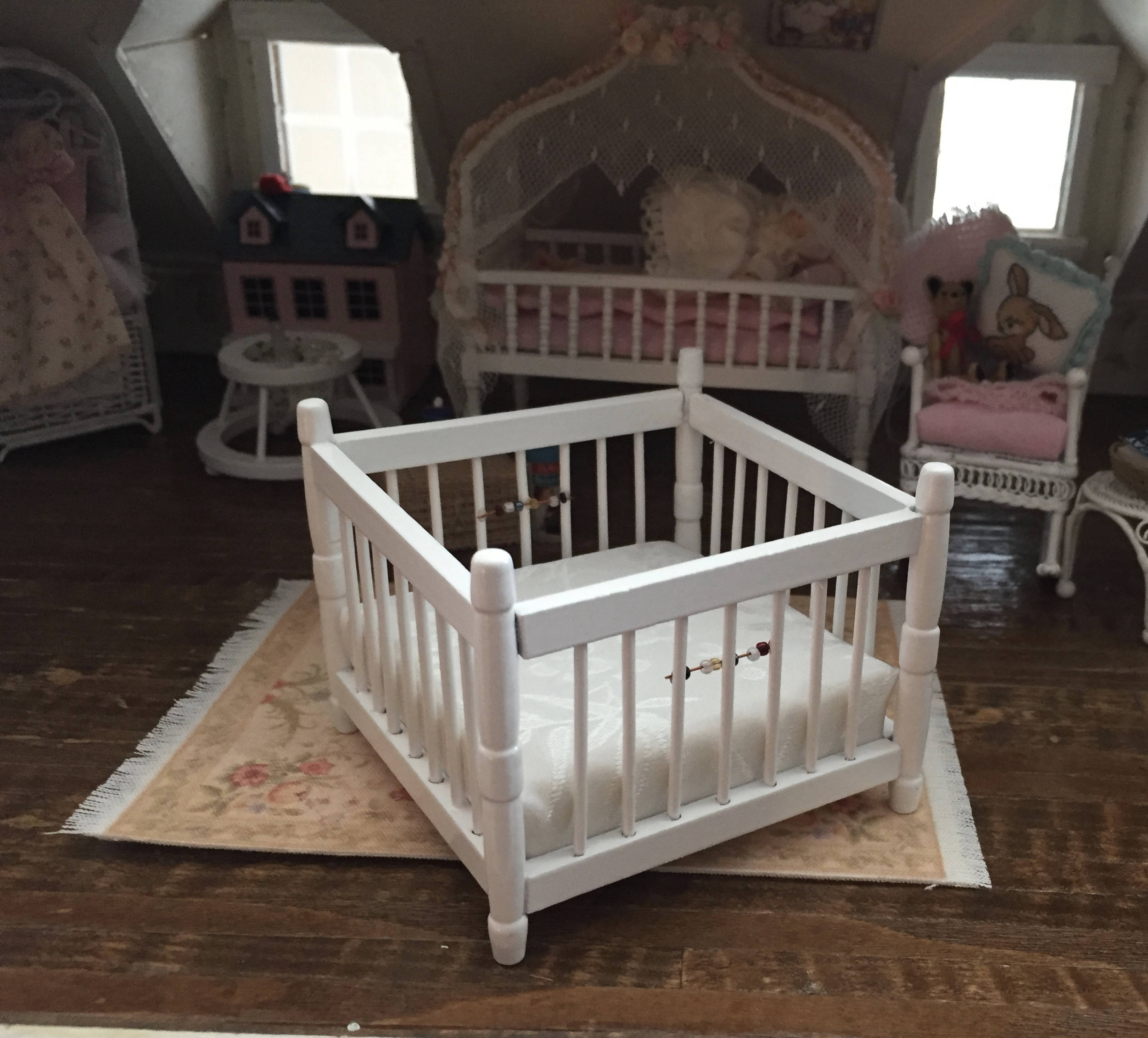Miniature White Playpen, Dollhouse Miniature Furniture, 112 Scale