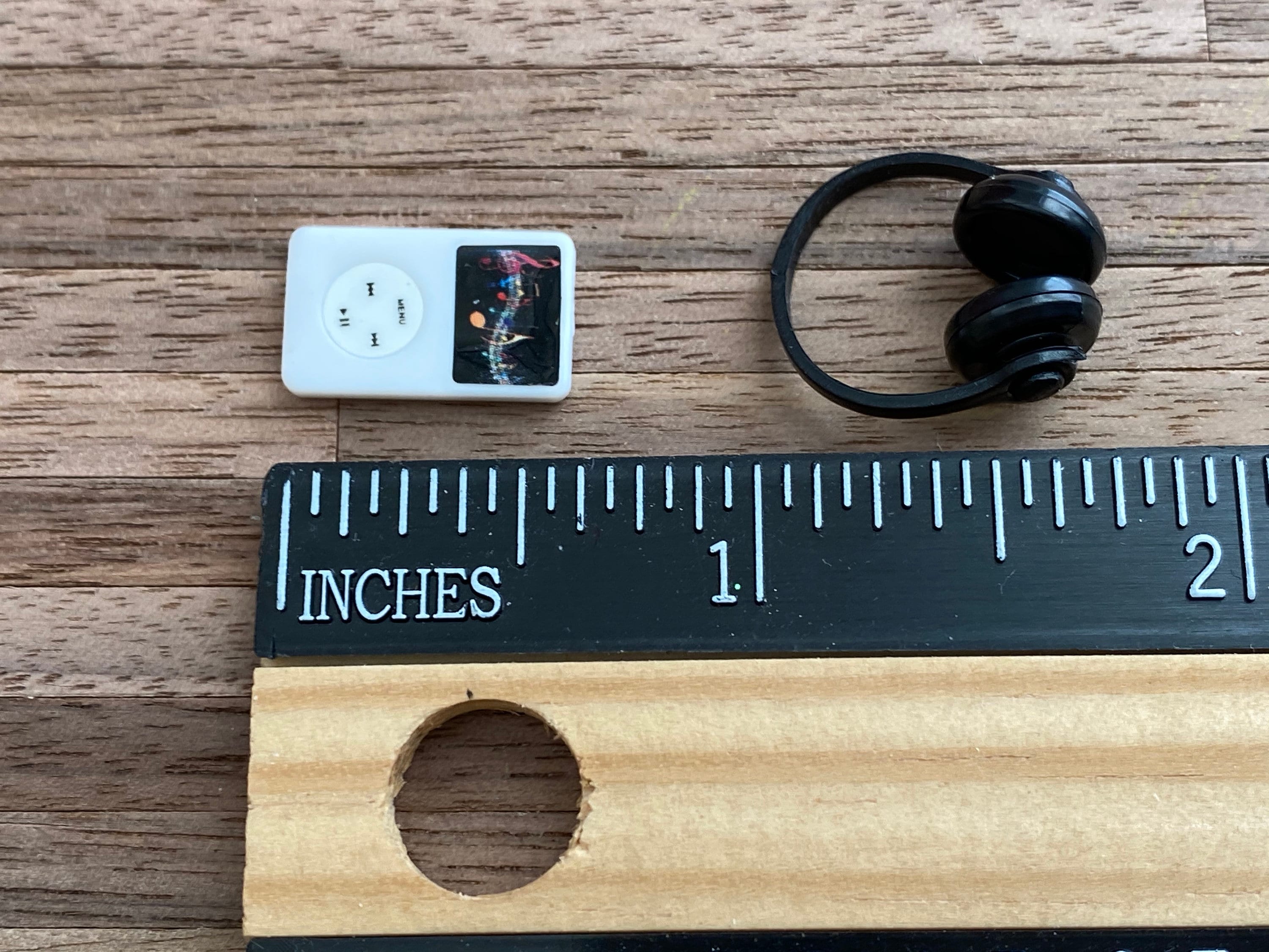 Miniature Headphones and MP3, Dollhouse Miniatures, 112 Scale, Mini