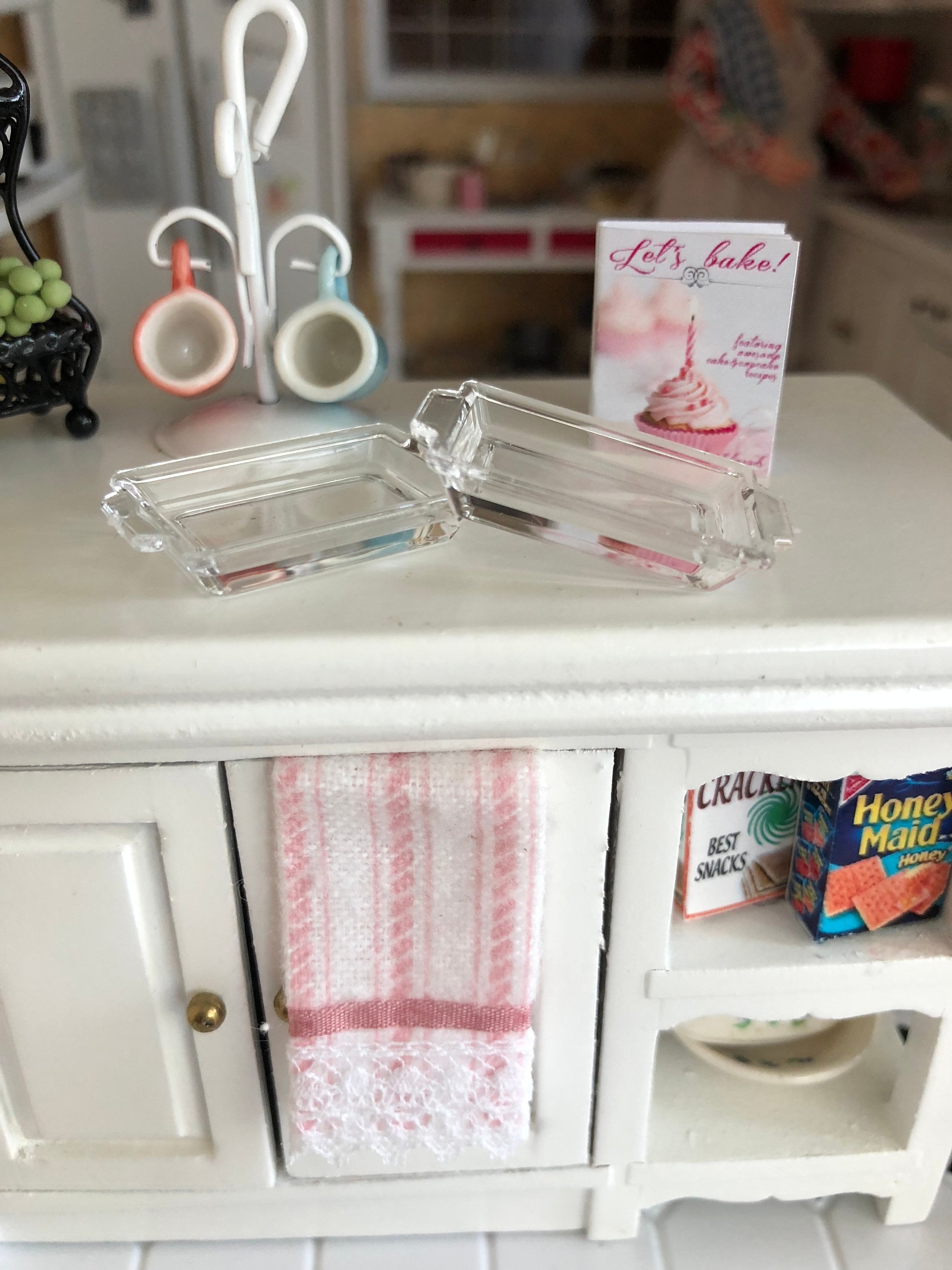 Miniature Trays, Set of 2 Small Clear Trays, Style 95, Dollhouse