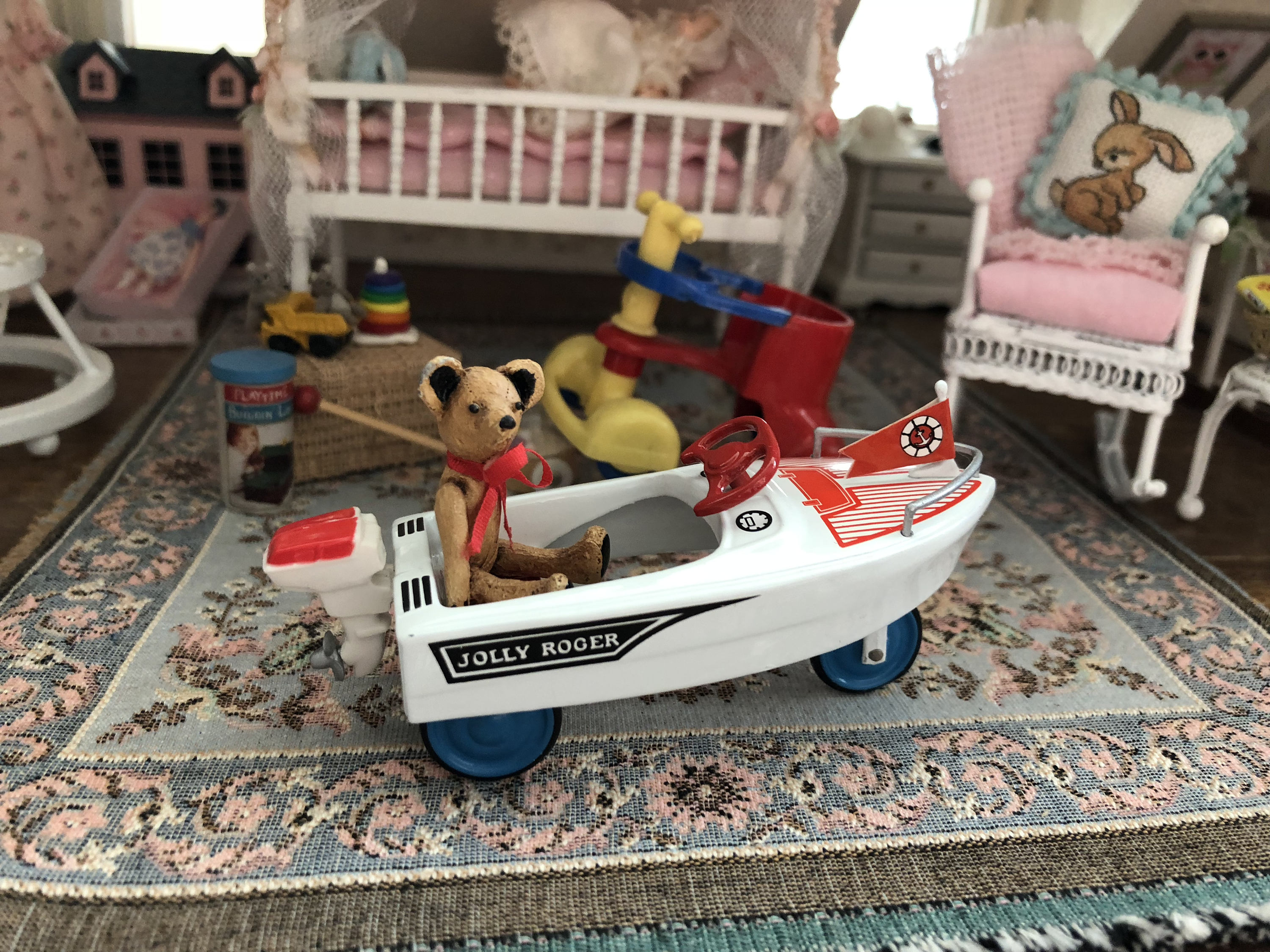 Miniature Boat, Jolly Roger Toy Peddle Boat, Riding Toy Boat, Dollhouse Miniature, 112 Scale